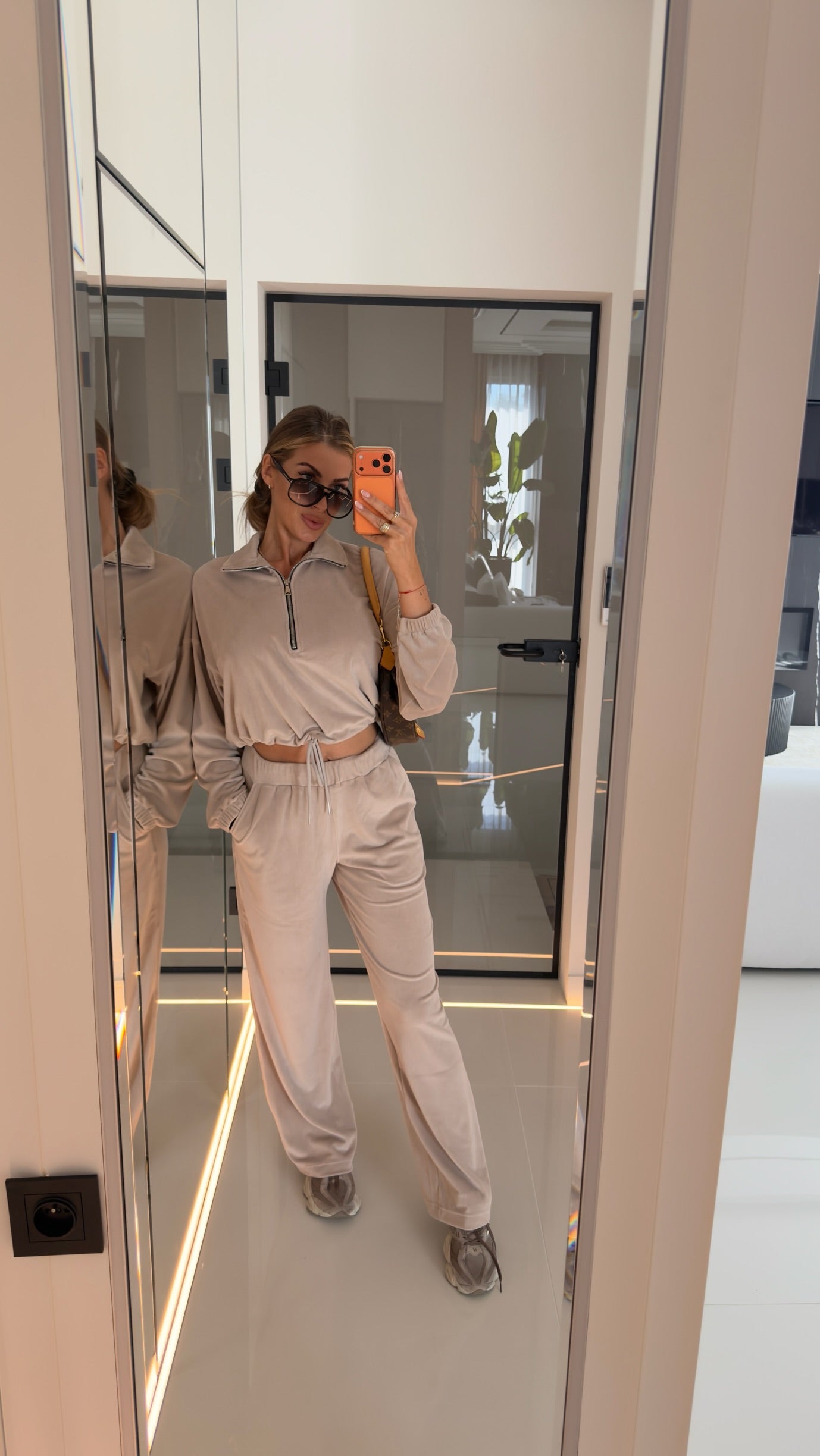 Bluza Sara Beż Stójka